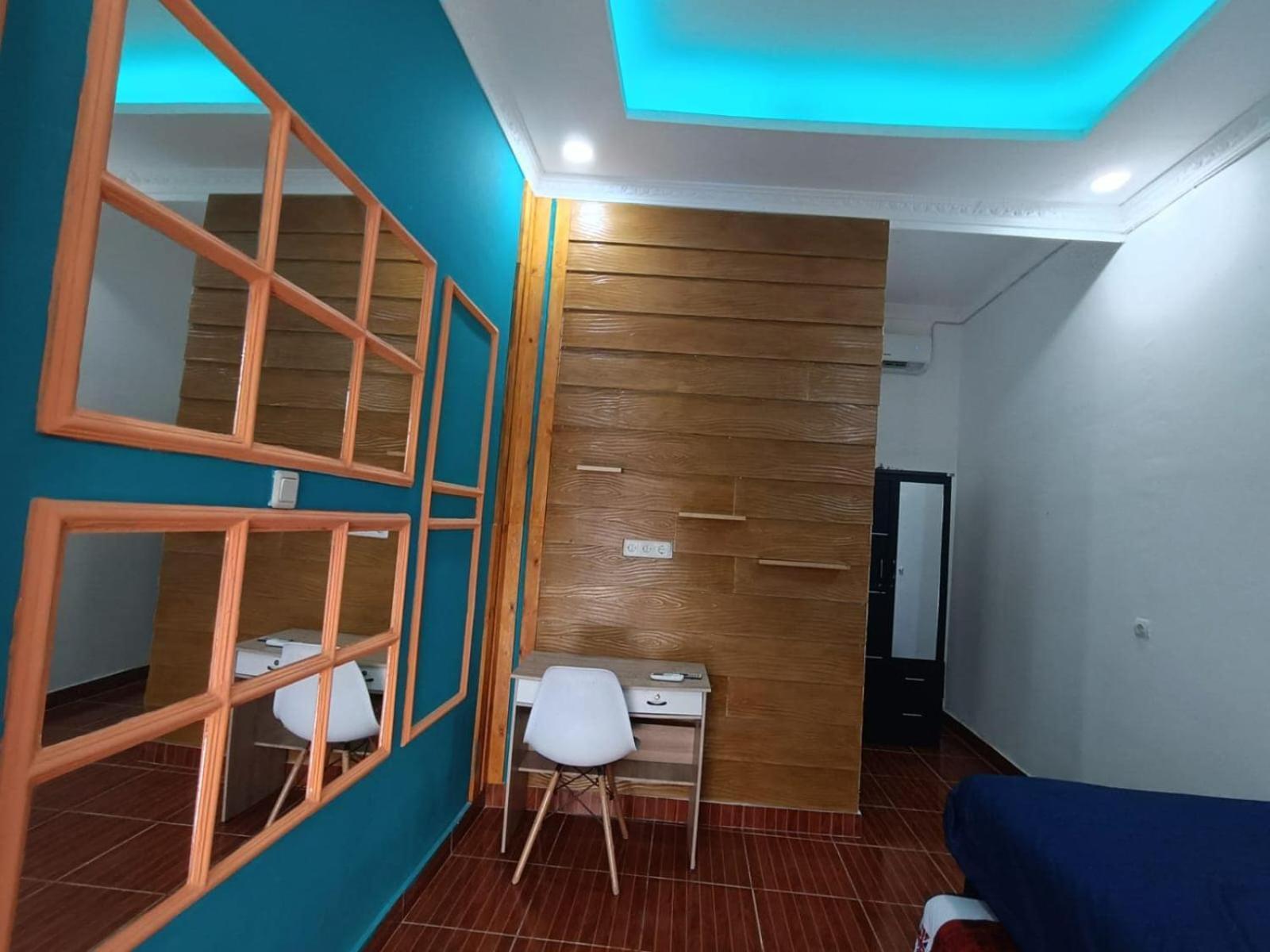 Oyo Life 92977 Neba Kost Aesthetic Hotel Peladen Buitenkant foto